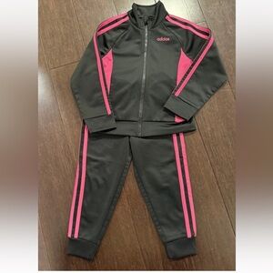 Adidas Toddler Girl Zip front Classic tricot Jacket And joggers Set - 3T